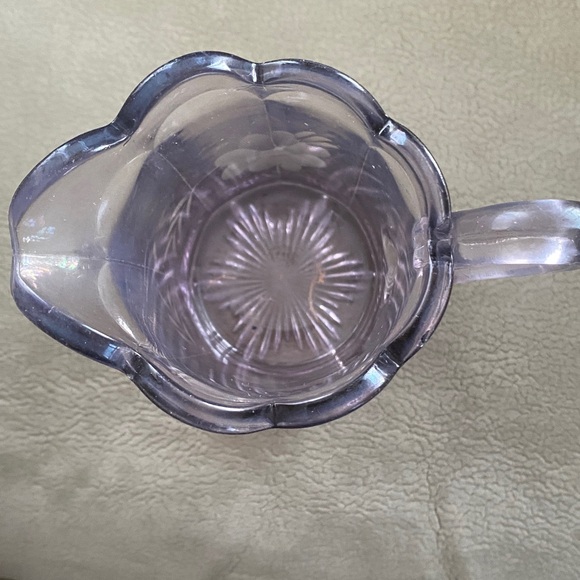 Vintage Light Purple Glass Creamer with Etched Flowers and Leaves. Approx 4โH - Picture 7 of 8